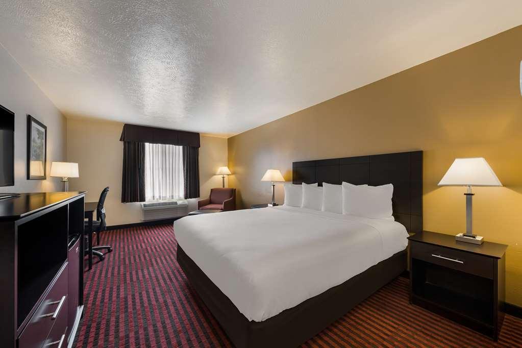Best Western Salinas Valley Inn & Suites Værelse billede
