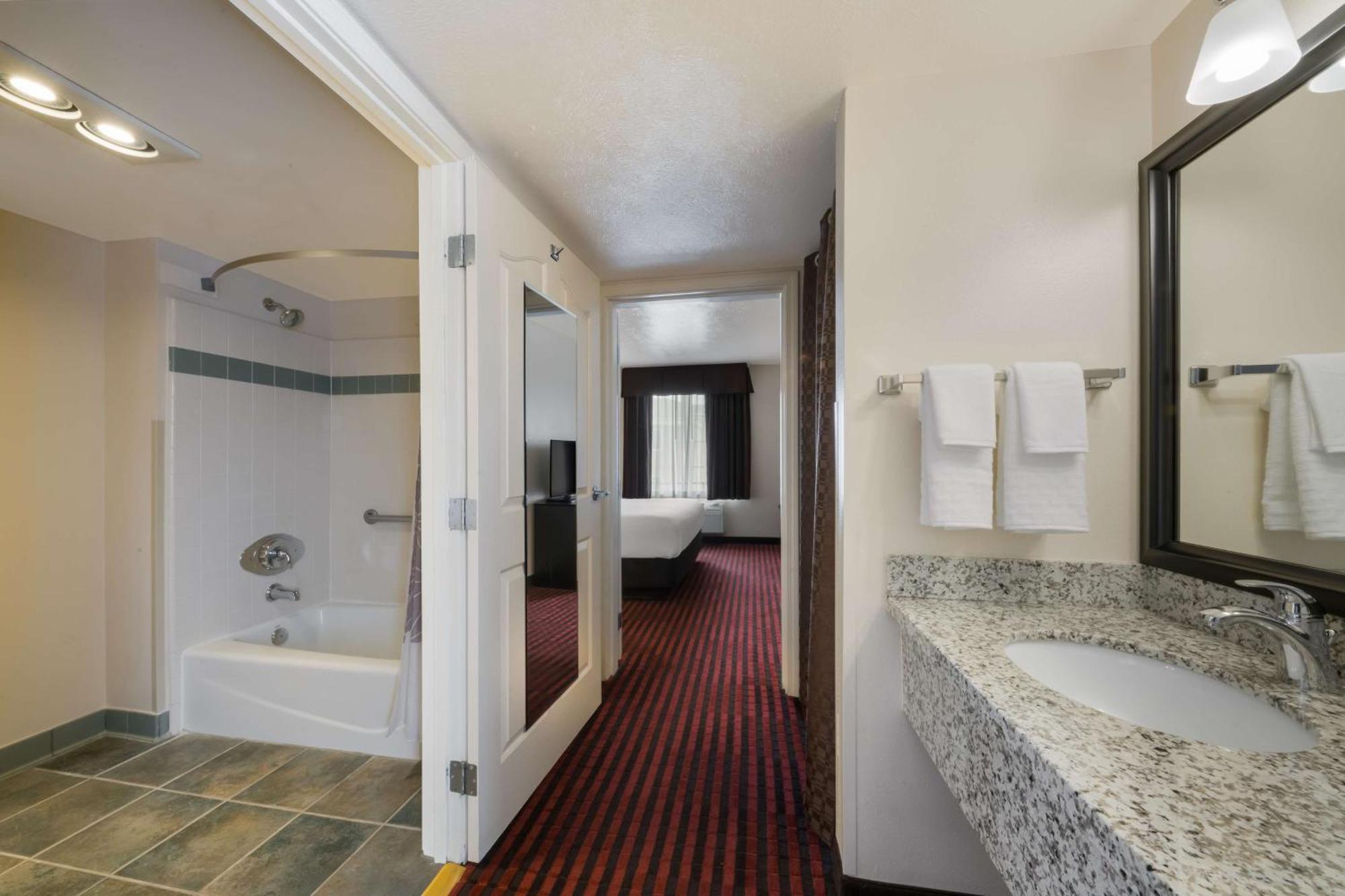 Best Western Salinas Valley Inn & Suites Eksteriør billede