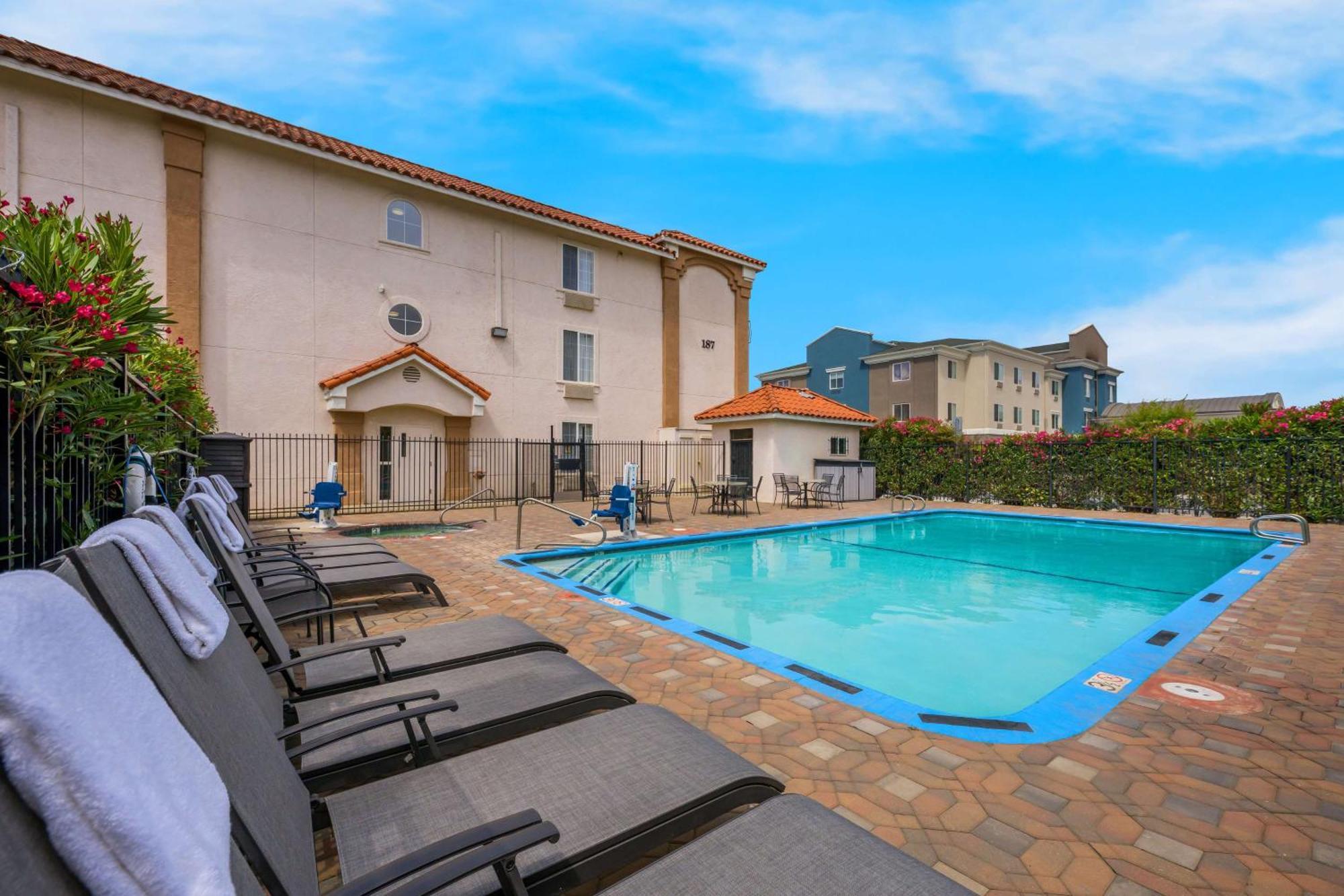 Best Western Salinas Valley Inn & Suites Eksteriør billede