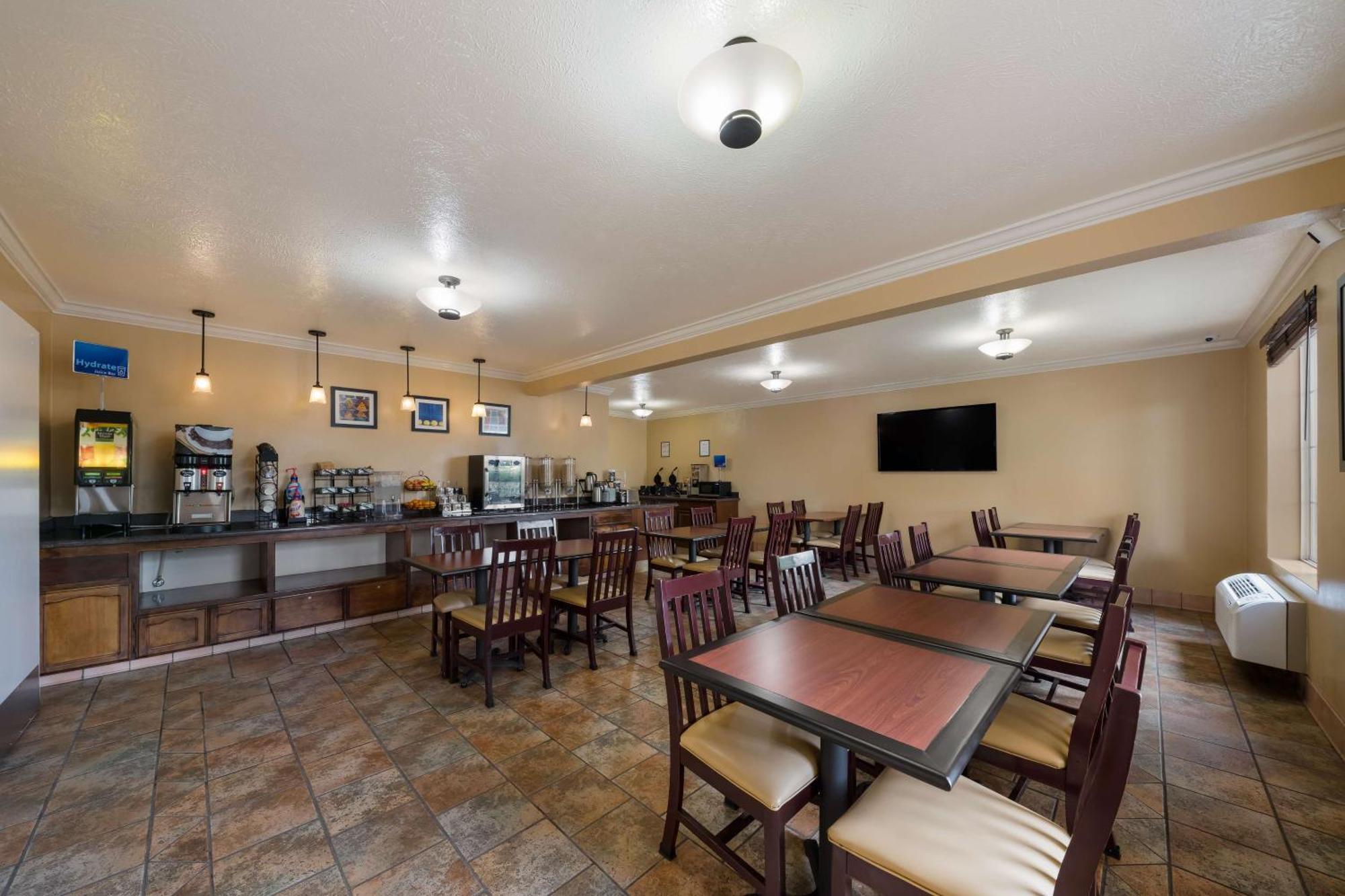 Best Western Salinas Valley Inn & Suites Eksteriør billede